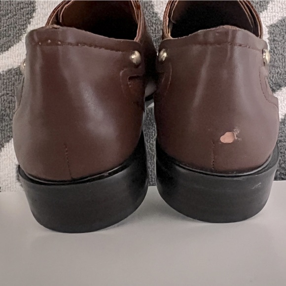 BCBG Shoes (*new with box) - Picture 4 of 7